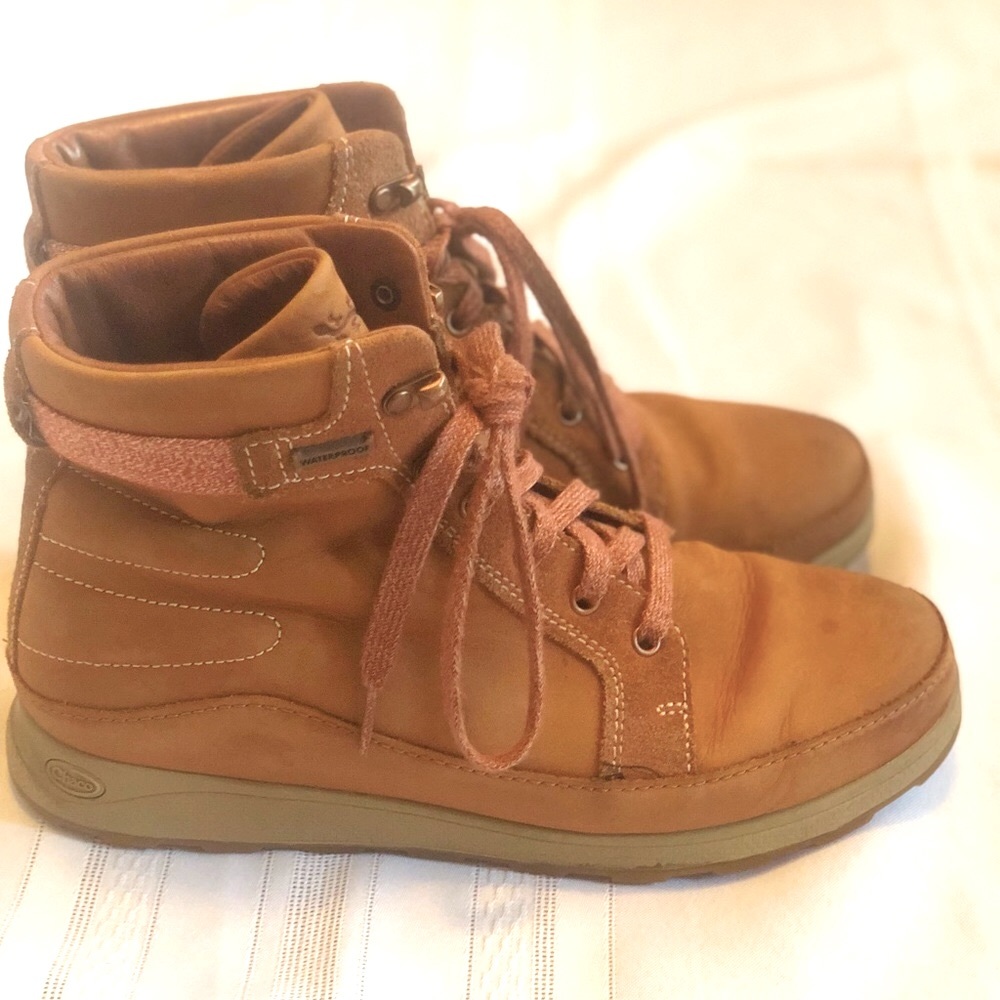 Chaco Women’s Sierra Boots